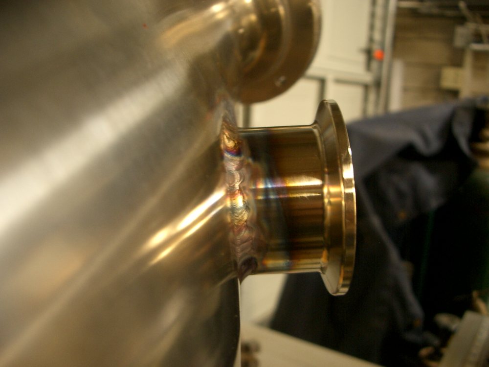 [side+hole+welded.jpg]