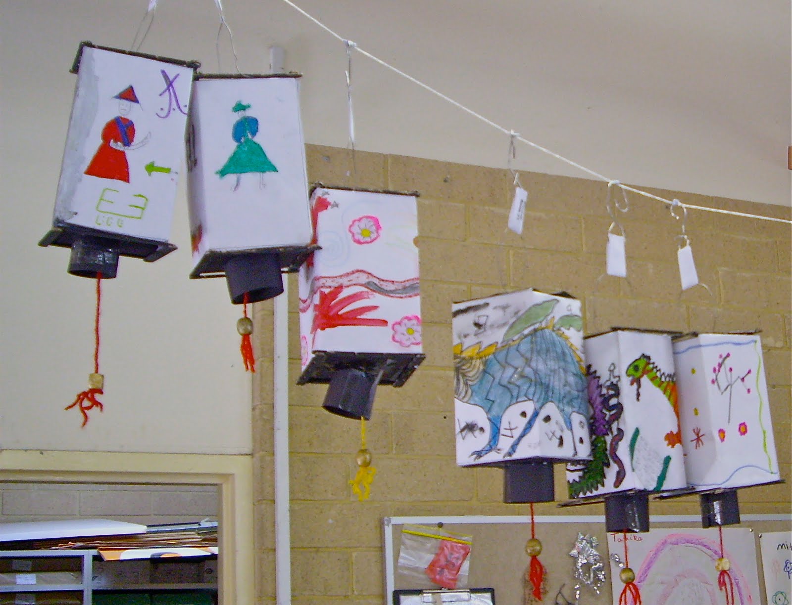 Use Your Coloured Pencils ChineseStyle Lanterns