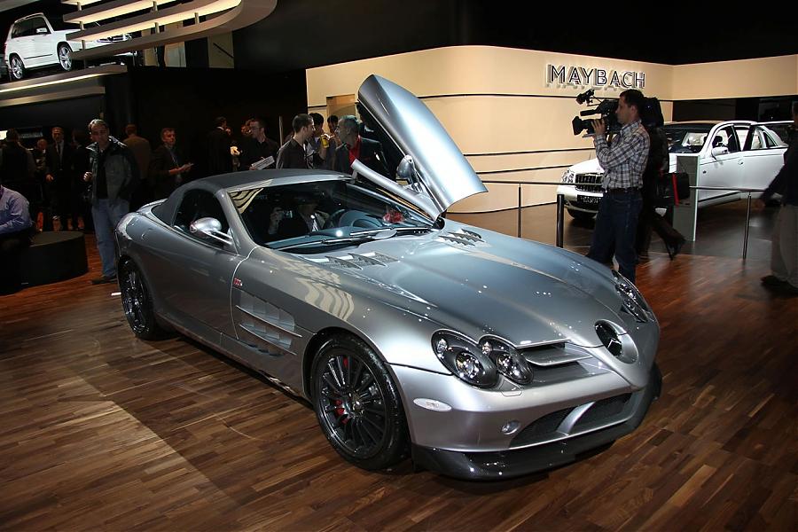 TRAVEL INTO WORLD 2010 Paris Motor Show The Incredible Collection