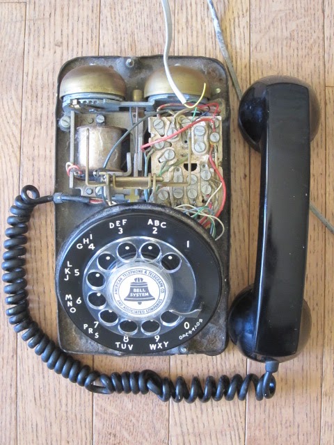 Behold The Western Electric 500 Root Simple