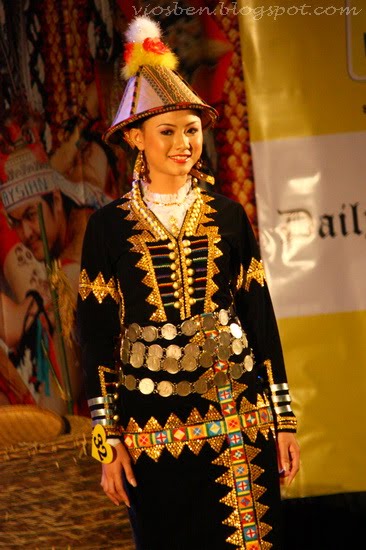 43 Pakaian Tradisional Melayu Lelaki Dan Perhiasan Diri, Inspirasi Terkini!