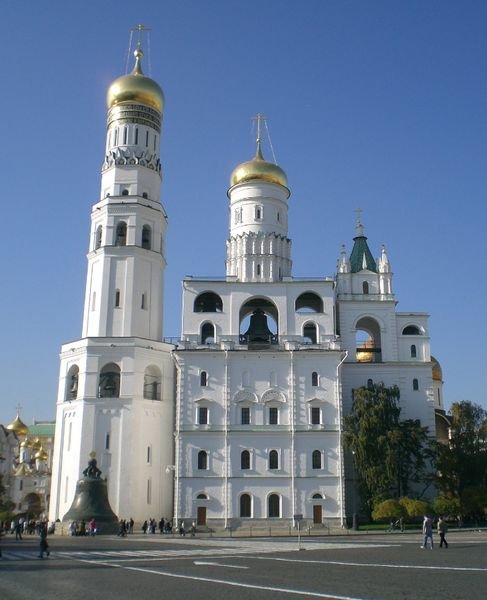 [1564325-Ivan-the-Great-Bell-Tower-with-Assumption-Belfry-on-the-right-0.jpg]