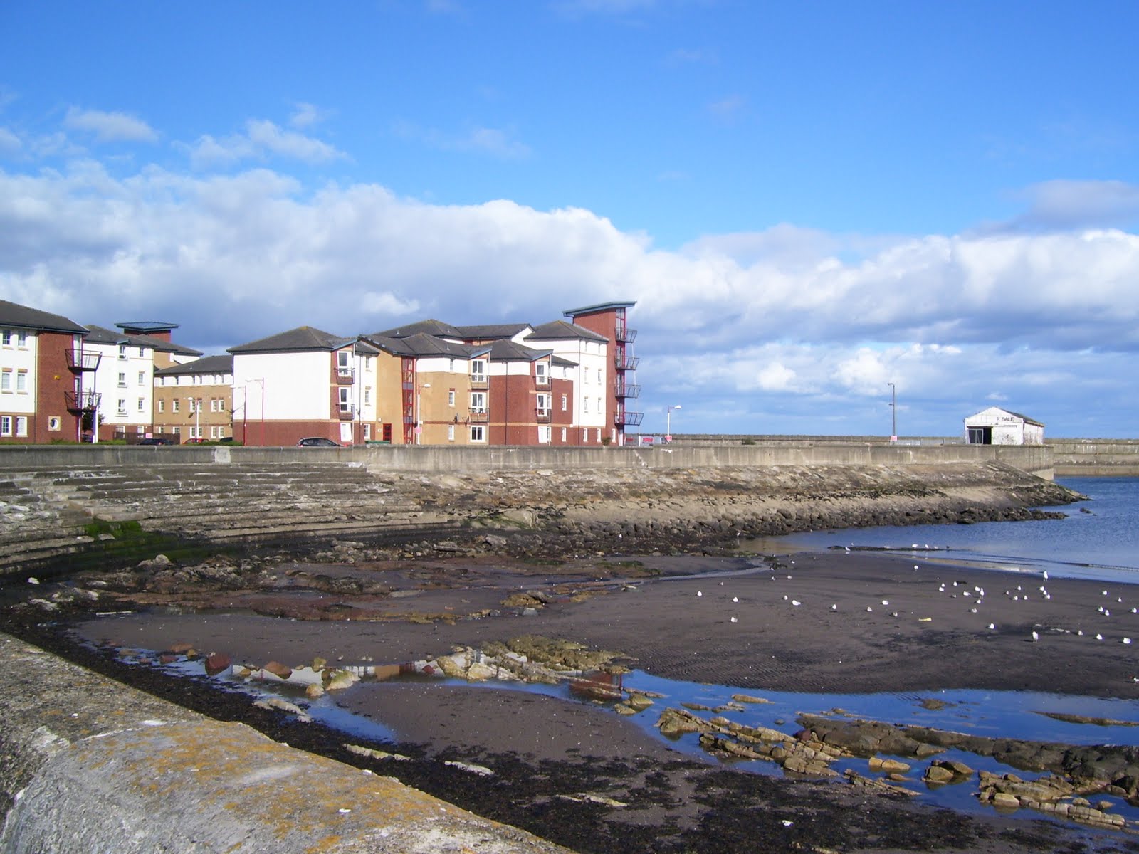 The Scottish Rebel Kirkcaldy Esplanade