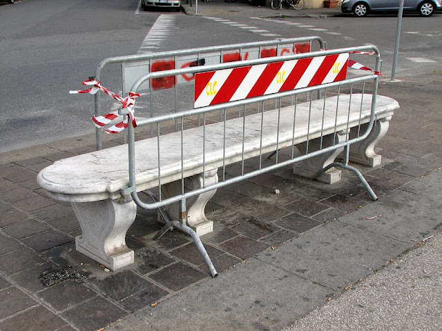 Closed bench, Piazza della Repubblica, Livorno