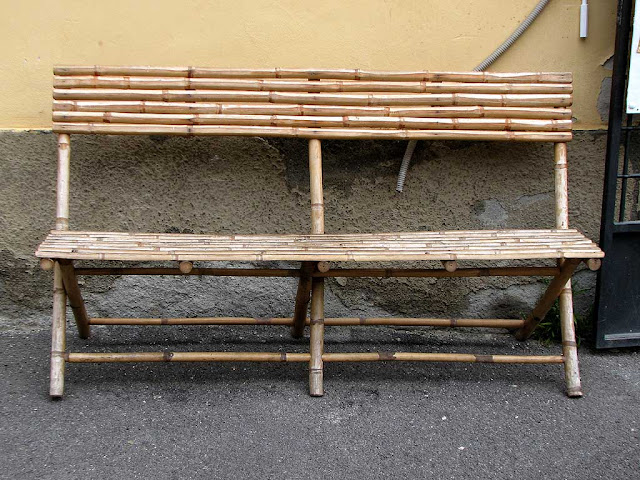 Bamboo bench, Scali del Ponte di Marmo, Livorno