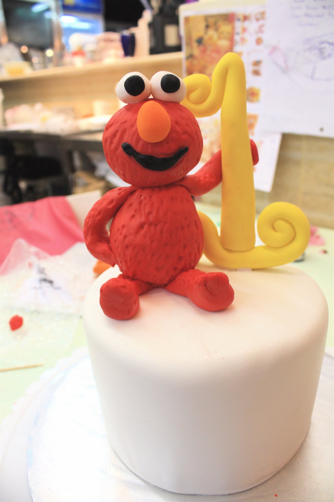 [Elmo+Cake.JPG]