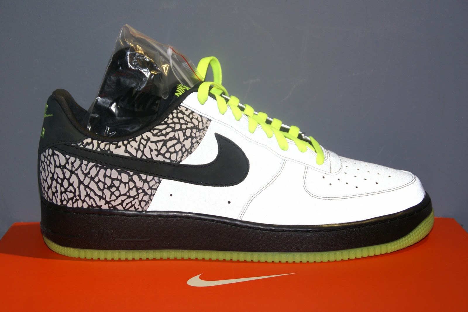 mens size 13 air force ones