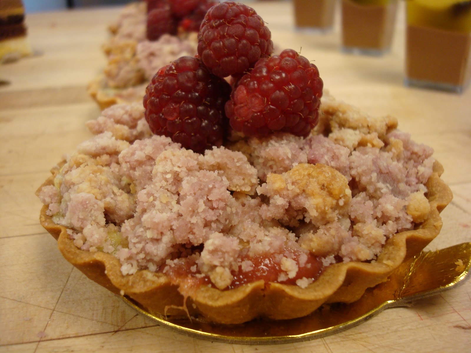 Food and Pastry Individual cake class 2011