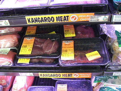 http://1.bp.blogspot.com/_OjsJwvmf9us/SflbRvvLQbI/AAAAAAAAAbY/9aeojEEgnYY/s400/800px-Kangaroo_meat_supermarket.jpg