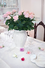 A Table of Roses