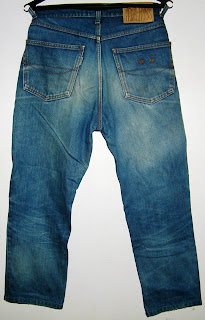 katalis store: GIANFRANCO FERRE Jeans Made in ITALY Size 30