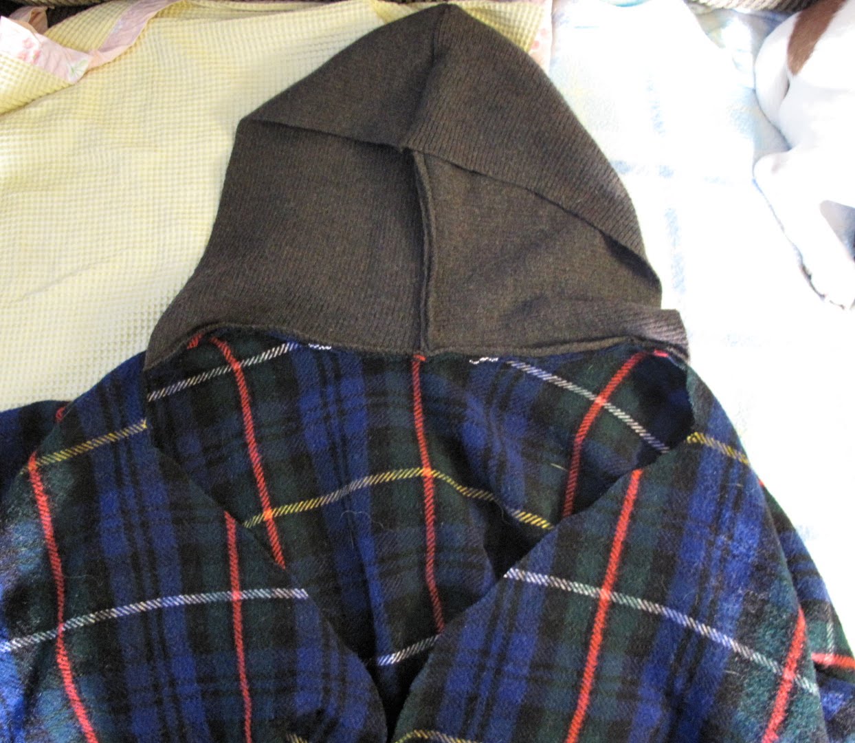 Resweater Tutorial Tuesday wool throw blanket to hooded poncho