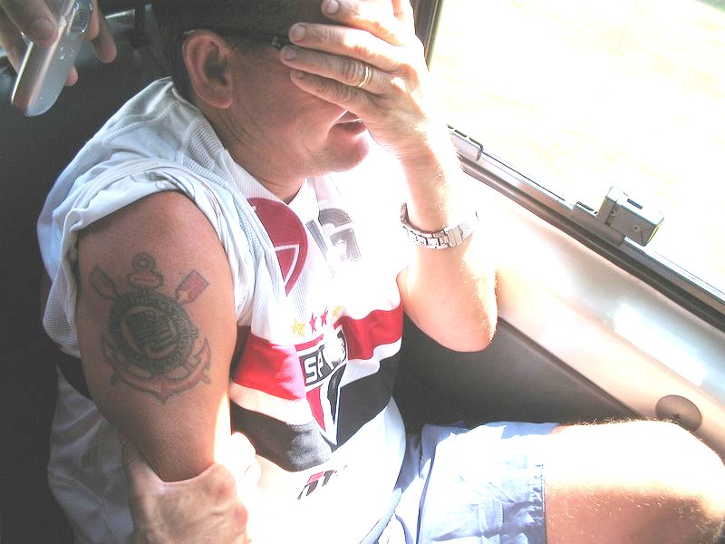 [tatuagem.jpg]