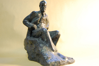 [seated Freud.JPG]
