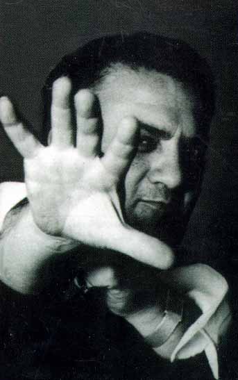 [fellini1.jpg]