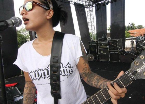 Wanita Seksi Bertato | tabtub