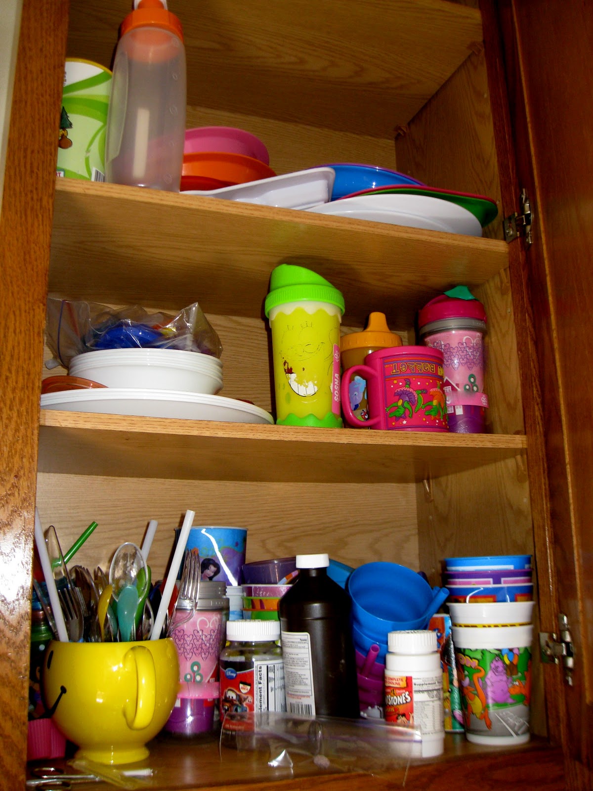 RACKS and Mooby Organizing the Kids Dishes edition