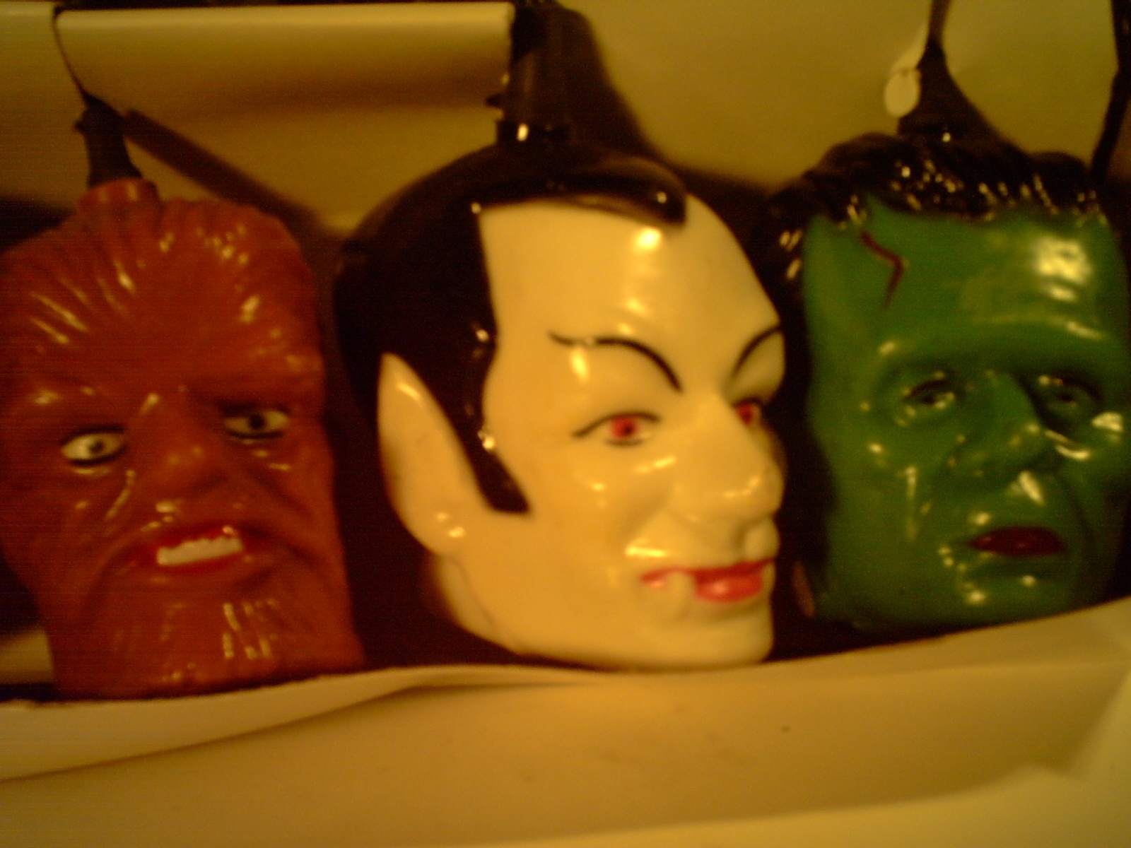 CLASSIC HORROR & MONSTER MOVIE COLLECTIBLES 10 UNIVERSAL STUDIOS