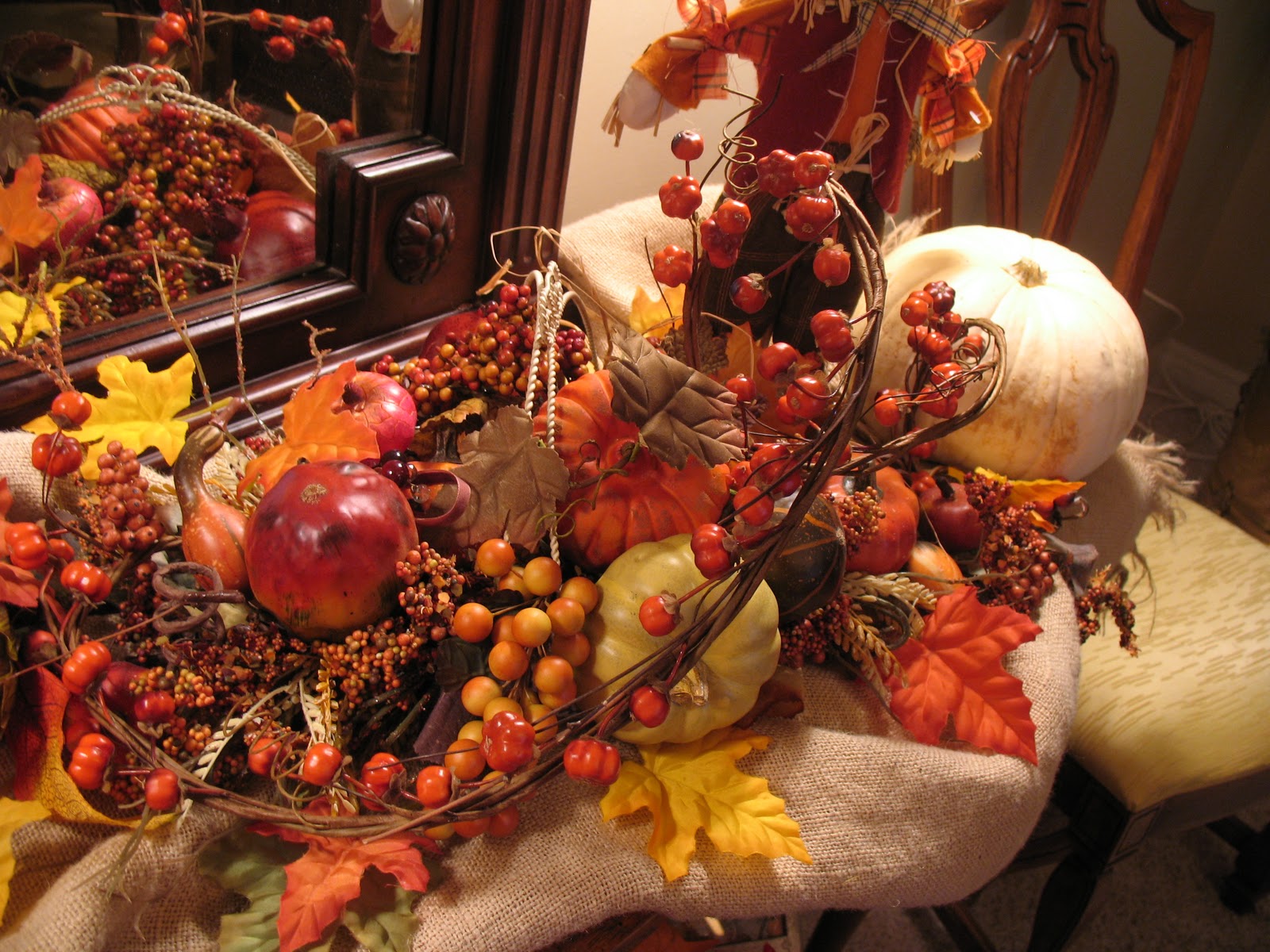 Miss Bloomers : Fall Dining Buffet Table