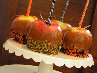 [caramel_apples.jpg]