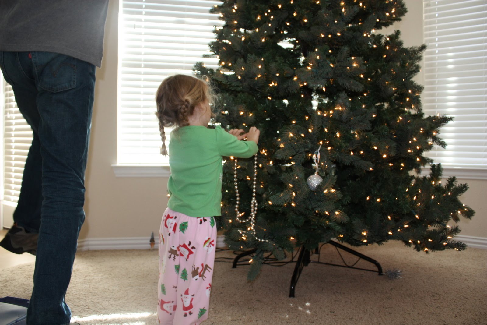 Milla's Many Adventures Christmas Tree, Little Gym & Back to School...