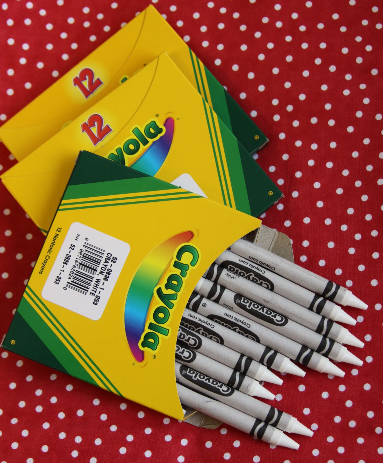 Knoty Girl's Stitchery Club White Crayons