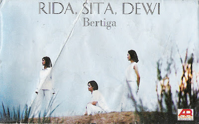 Rida Sita Dewi, Bertiga