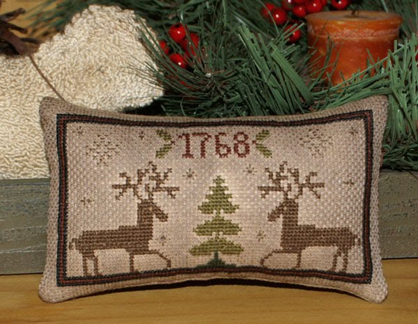 Woolensails: Christmas Freebie: Cross Stitch Deer