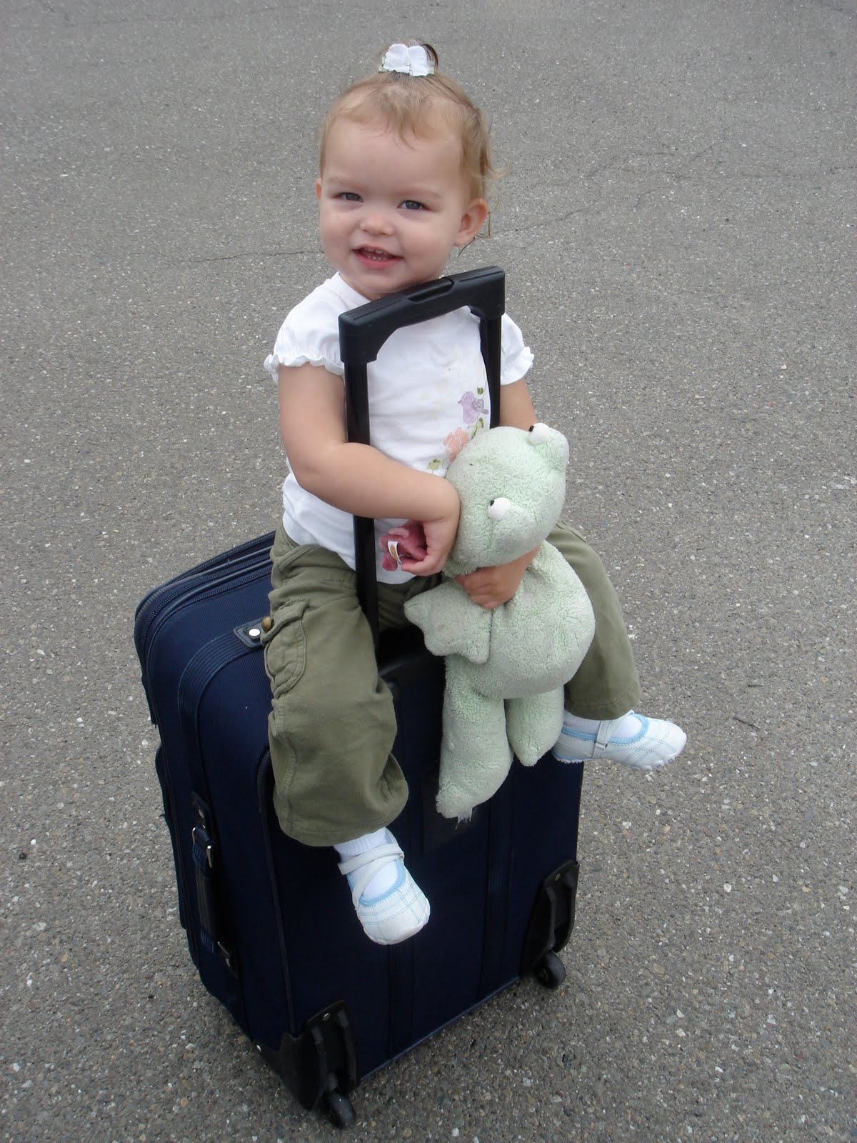 The Animal Jam Buzz: Why Animal Jam created cami's frog (True and nice