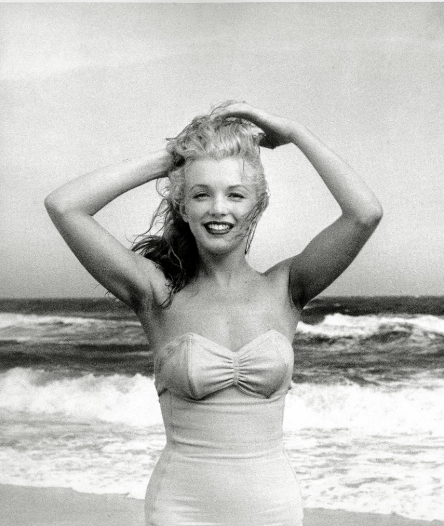 [Marilyn+Monroe.1949+por+André+de+Dienes..jpg]
