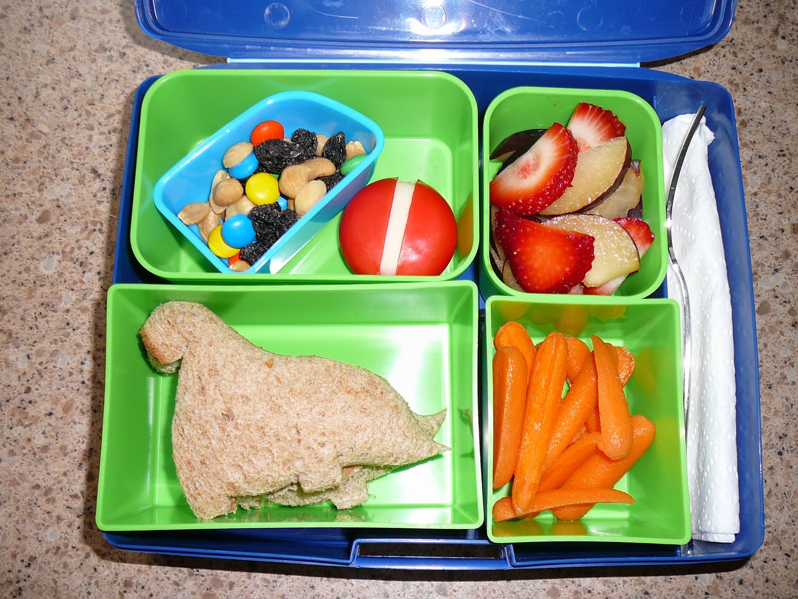 The Lunch Box Mama: Lunch Post Number 2
