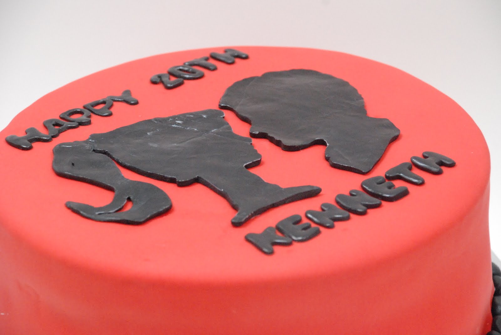 Bon Gâteau Barbie & Ken themed Birthday Cake