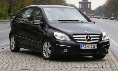 Erge, ernstige roestvrij ballon Today's World of Cars: Mercedes Benz B200 2010 pictures - Mercedes B200 2010