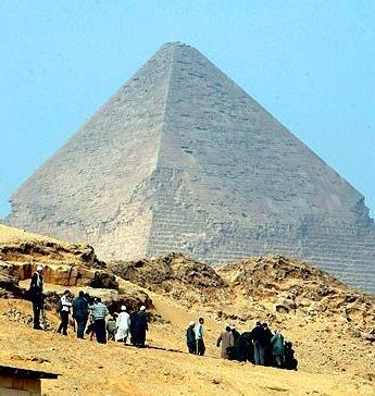 [Pirâmides3.JPG]