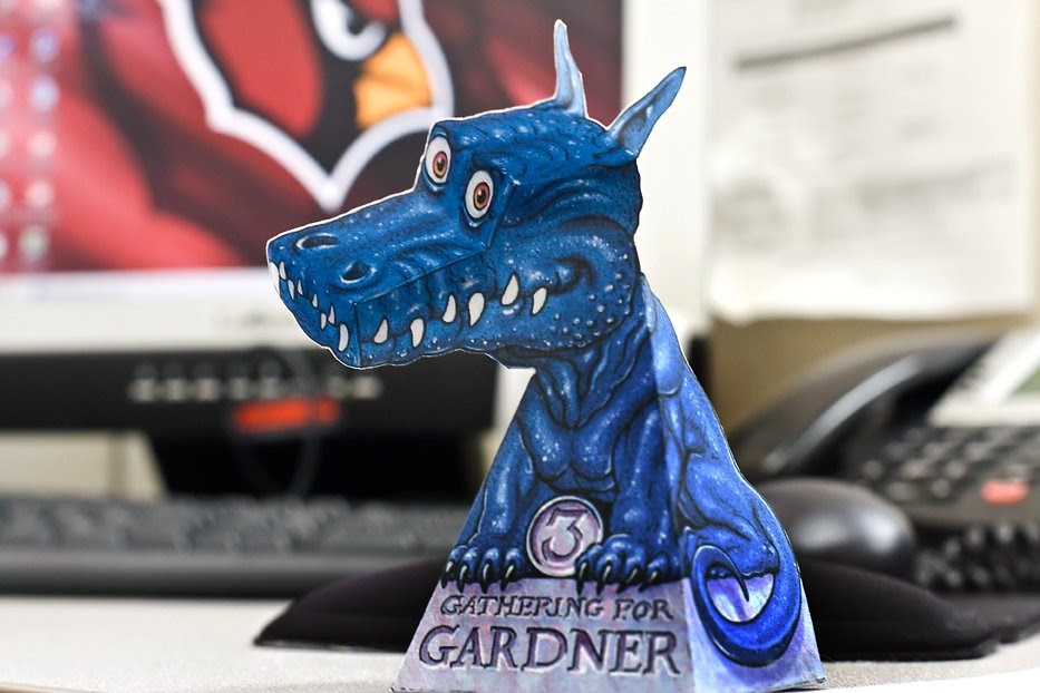 Photos by jalna: Optical Illusion Dragon