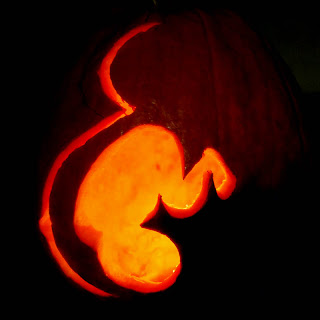 Stand and Deliver: Pregnant pumpkin carving pattern