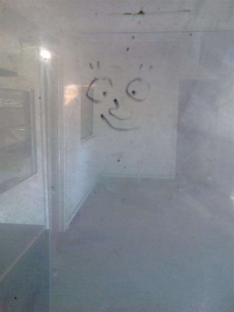 [hello+1.jpg]