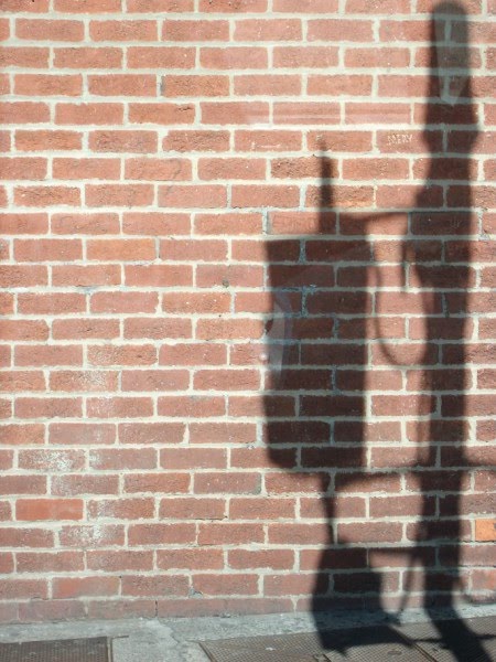 [brick+walls+(2).JPG]