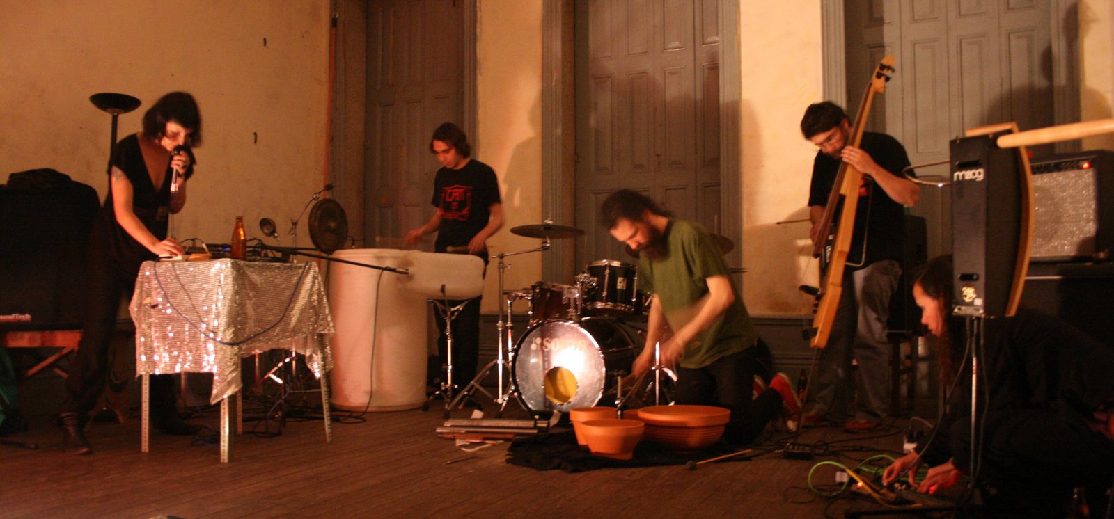 [01_room+pi+304_04.05.2008.JPG]