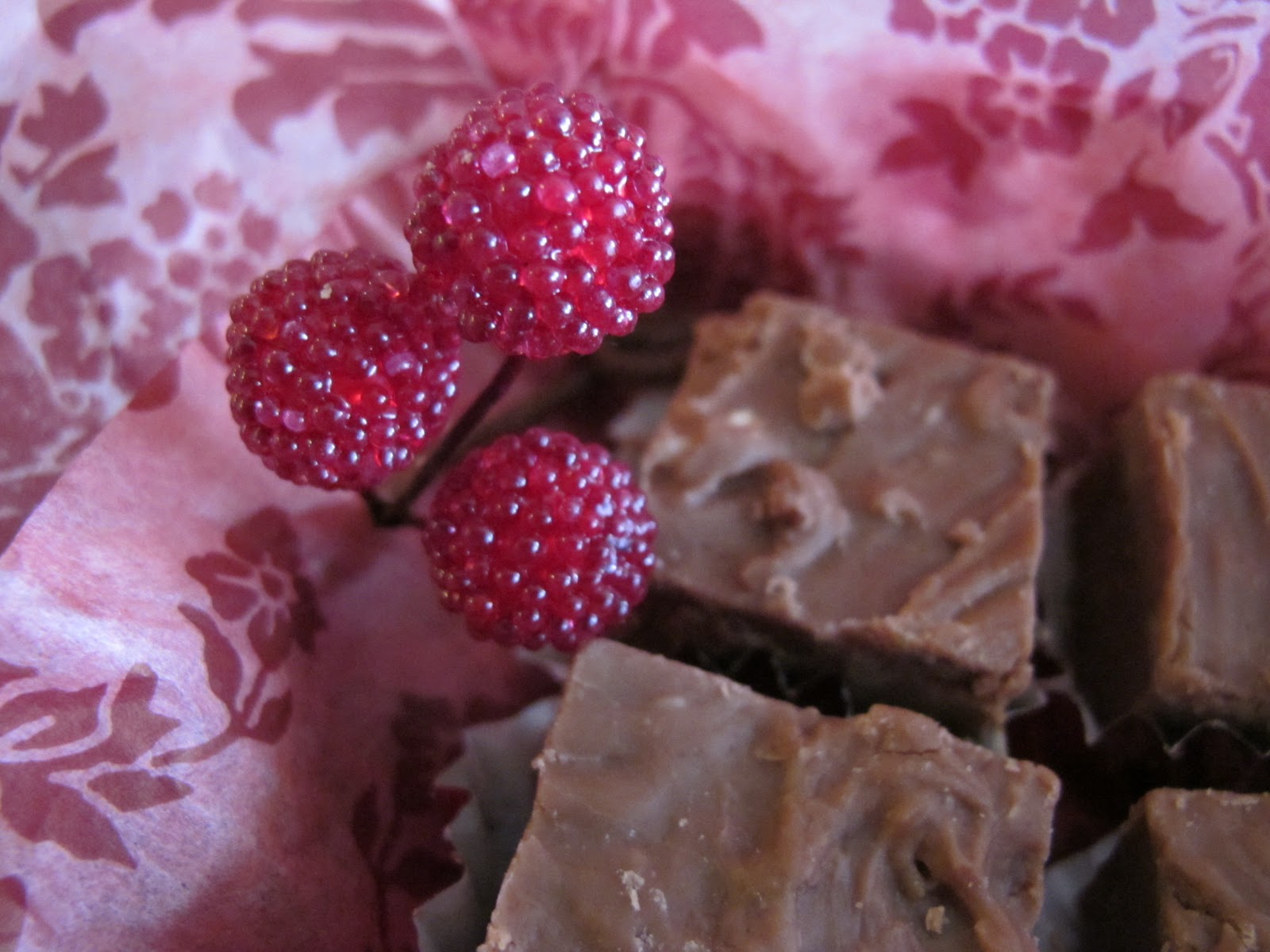 Symphony Fudge Purple Chocolat Home