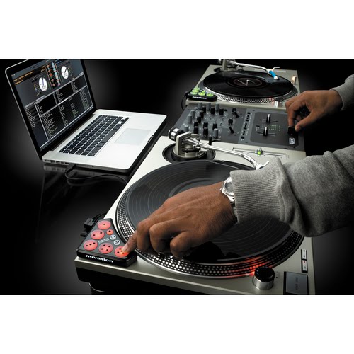 Complete DJ Equipment Novation Dicer DJ Cue Point and Looping Controller