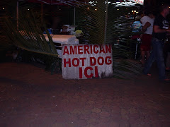 Yep thats a hot dog stand, never see them here!!