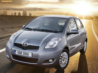 pictures toyota yaris 2010