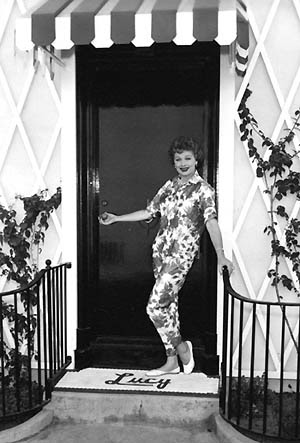 Inside Lucille Ball's Dressing Room - #IHeartHollywood