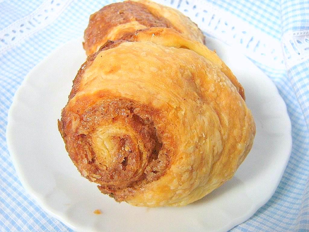 une gamine dans la cuisine Cinnamon Croissant Rolls
