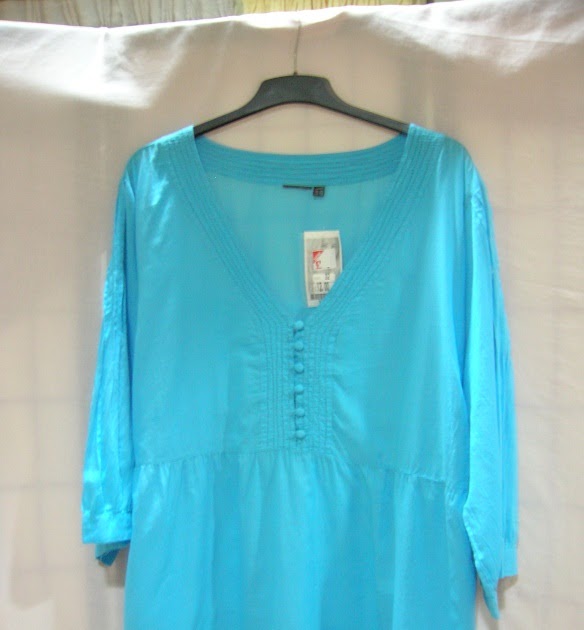 Where Plus is a Fabulous Thing!: *SOLD* Size 32 Top - Turquoise Pintuck ...