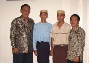 pelepasan bea siswa myanmar ke indonesia 2006