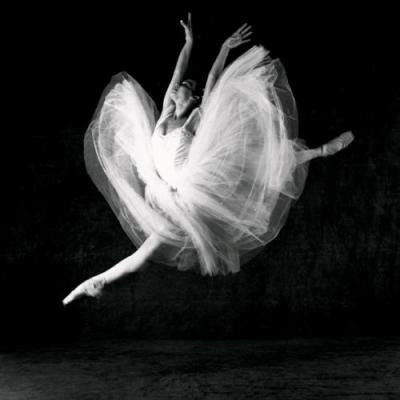 Hottest Fashion Style: Ballet Photography