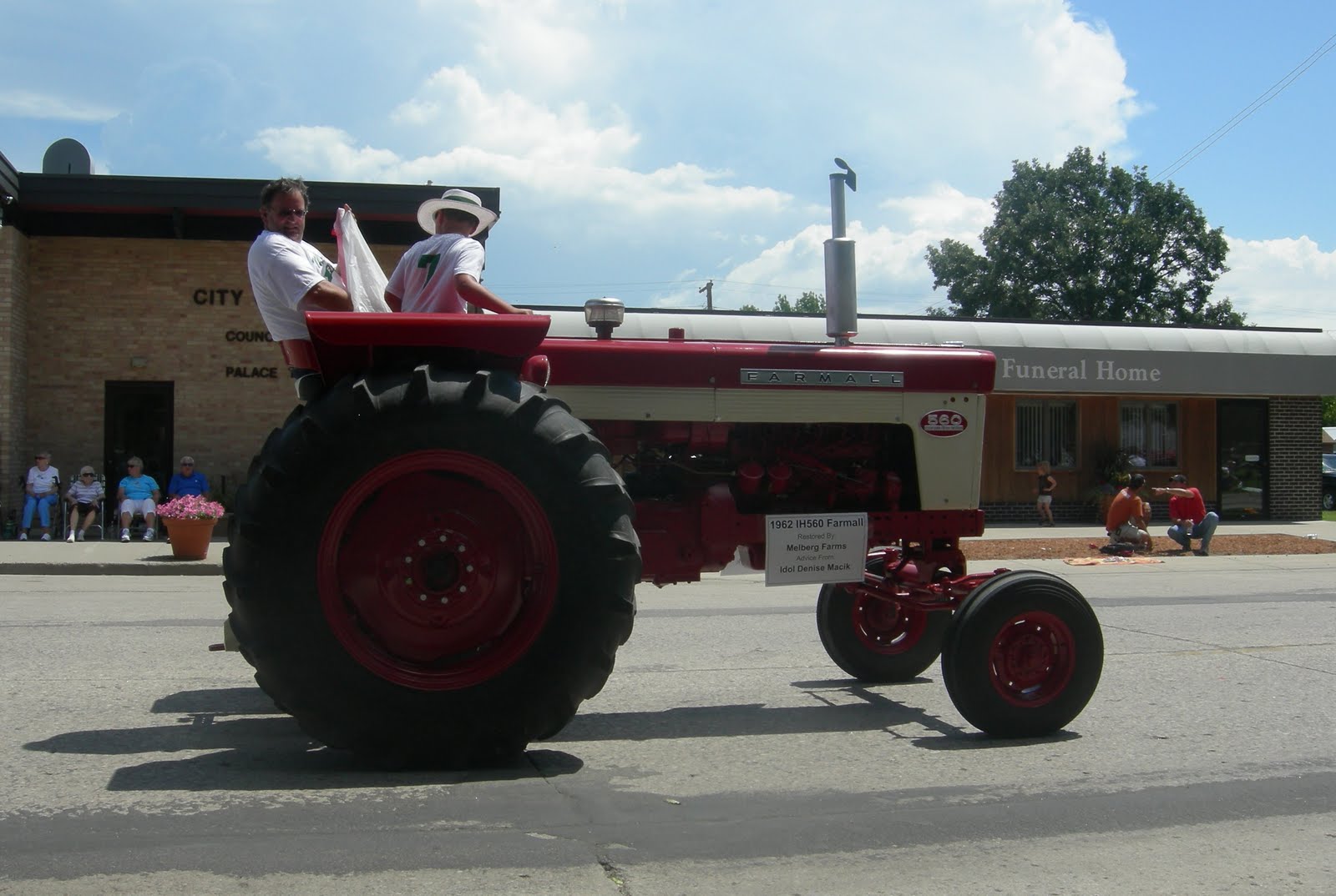 Thomberg Times Corn Chaff Days