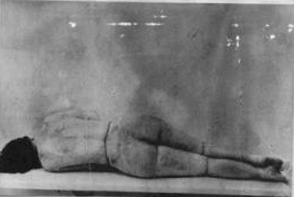 [El+cadáver+de+Samuelson+(006).jpg]